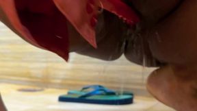 big boobs bbw hot collage girl toilet brash sex in hostel bathroom & pee unlimited