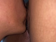 Limpiadora culona es follada en su gran coño cremoso