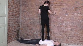 Kalee - Boots Trampling (Full HD)