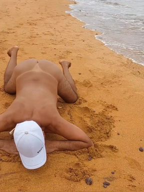 Ladysilva Sexy Ass on the Beach