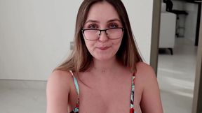 I Turned My Step Mom&#039;s Innocent Friend Into a Cum-addicted MILF