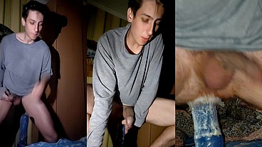 Jumping and twerking anally on a dildo
