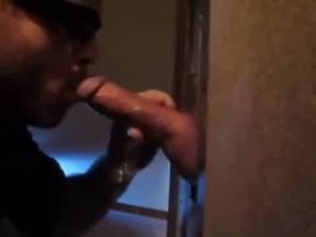 Big Cock Glory Hole Fun: Amateur Blowjob & Cum Swallow