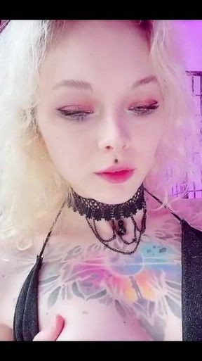 That’s a Dress with an Easy Access