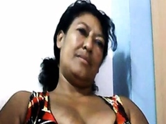 Mature Mom Show tits and lick her nip slip