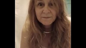 2025 11 09 Esclave F en lingerie sexy SFW