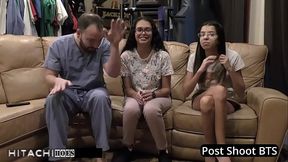 Don'_t Tell Doc I Cum On The Clock! Asian Nurse Alexandria Wu Sneaks Into Exam Room, Masturbates With Magic Wand At HitachiHoes - Reup