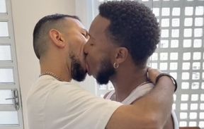 An interracial connection charged with virility and desire... the tension mounts and everything goes up in flames.