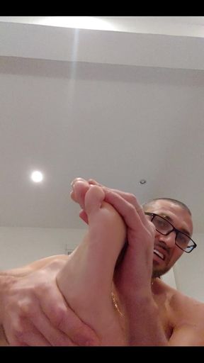 Do You Like My Feet?
