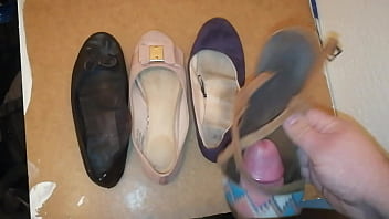 Masturbating with ballerina flats and cumming into sandal