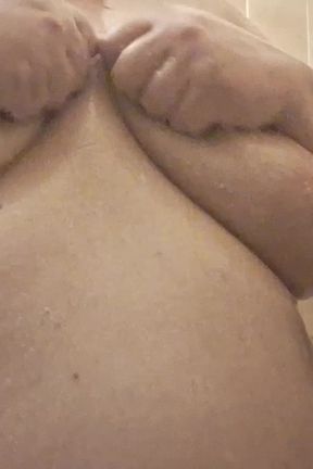 Shower BBW Tit Massage