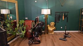 Private Femdom Session Training For The Rubberslave