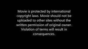 NO FACE. JUST SHOW ASS.