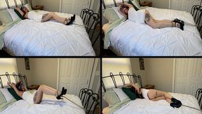 Scarlett Begging Bondage