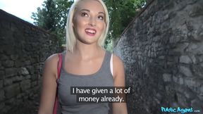 Her Pussy Fucked By Lost Stranger