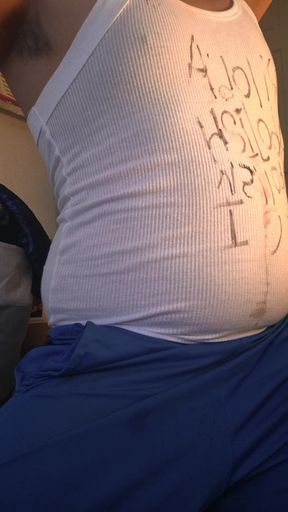 Tank top chugging bloat