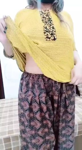 Pakistani Girl Doing Stepmom Roleplay Clear Urdu Audio