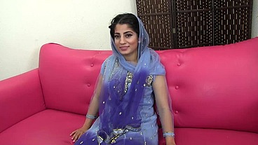 Indian Hottie Nadia Ali Gets Her First Big Black Cock Inside Her Pussy