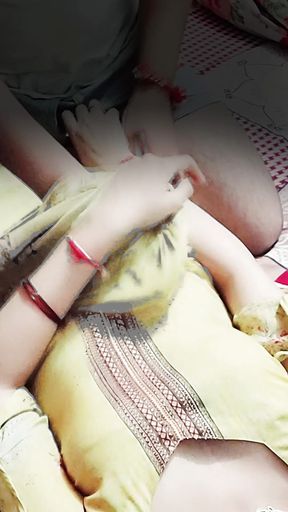 Hot Desi Woman Caught in Camera with Her Boyfriend