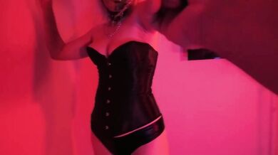 The Blonde 666!!!!!