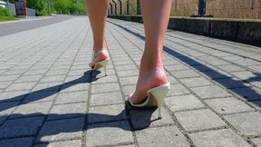eamfz Scarlett with high-heeled sandals (mp4-FHD)