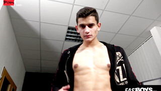 Hot Muscle Gypsy Boy Shows Off His Chiseled Physique In A Sensual Dance