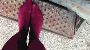 ORDER Pumping pedals in a ZIL car in burgundy tights WMV