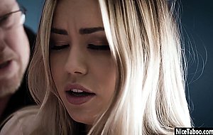 Dirty guy impregnated hot Latina MILF after she sucked his dick