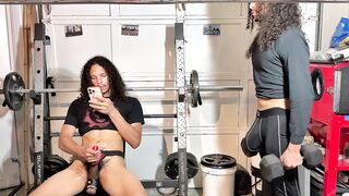 2 Kinky While Working Out split screen parody trailer