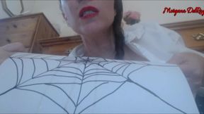 Giantess Black Widow Eats Human Flies