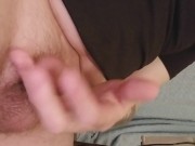 EMO TWINK JERKS OFF AND FLIRTS WITH CAMERA