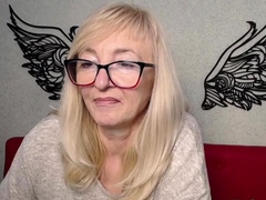 Blonde MILF with glasses on webcam