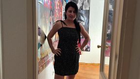 Seeing My Stepsister in a Fitting Room Trying on Clothes Makes Me so Horny That I End up Fucking Her