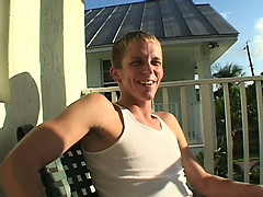 Cutesie blonde guy meets his gay blonde date and takes him home for a fuck