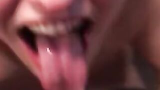 DEEPLY QUEEN/ cum inside her mouth