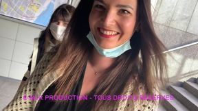 avec un inconnu dans un parc