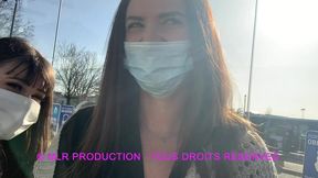 avec un inconnu dans un parc