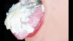 Vore food, bread with eggs