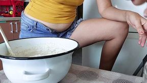 &#x88F8;&#x4F53;&#x6253;&#x626B;&#x7684; hairy &#x7238;&#x7238;&#xFF0C;sexy &#x5927;&#x5C41;&#x80A1;&#xFF0C;&#x5927;&#x5976;&#x5B50;&#xFF0C;&#x53A8;&#x623F; Vacuum &#x6E05;&#x6D01;&#x3002;