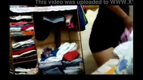 Alguien tiene otro m&aacute_s de ella o el original