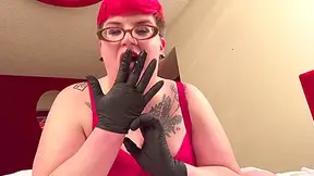 Tattooed And Pierced Nb Bbw Playing With Gloves, Speculum, And Dildo