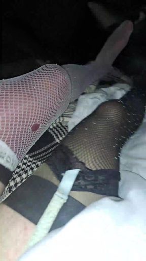 UK crossdresser playing with his cock