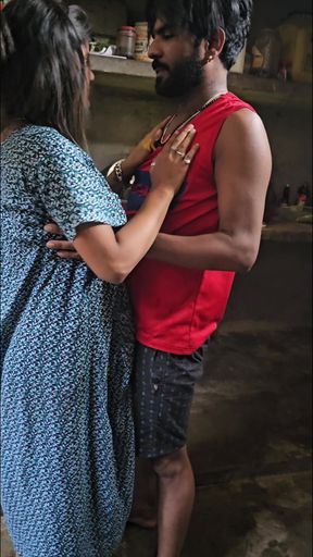 Desi Village Girlfriend Boyfriend Real Homemade Fucking in Indian Village
