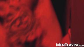 Hunk Rocky Vallarta devours Tony D'Angelos dick through a gloryhole