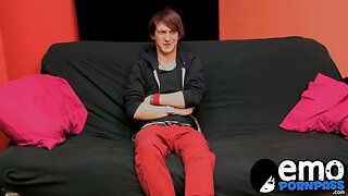 Twenty year old stunner Andy Kay jerks out until he jizzes
