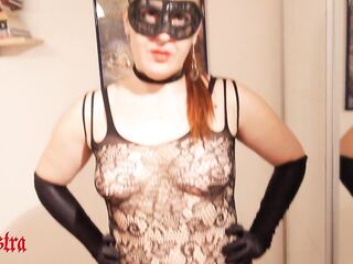 Mistresse Sadistra's Seahorse riding
