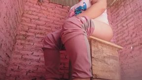 Solo ella y su baño... Sonidos que no puedes ignorar..