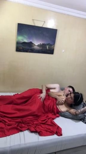 Morning with my girlfriend I fill her ass with milk from early on