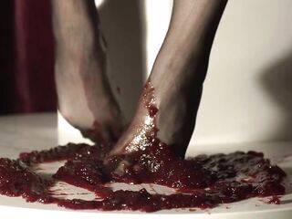 Cranberry Sauce Smush! Nylon Feet ASMR