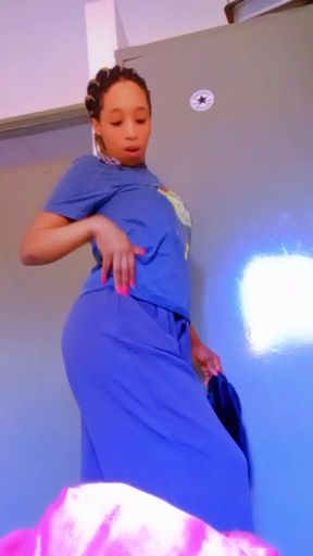 Dress with me, I will make you cum